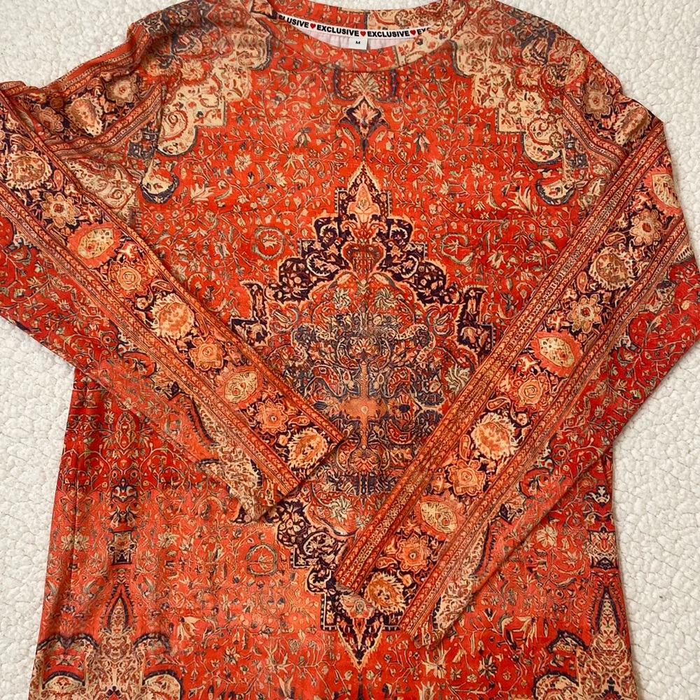 EXCLUSIVE long sleeve shirt